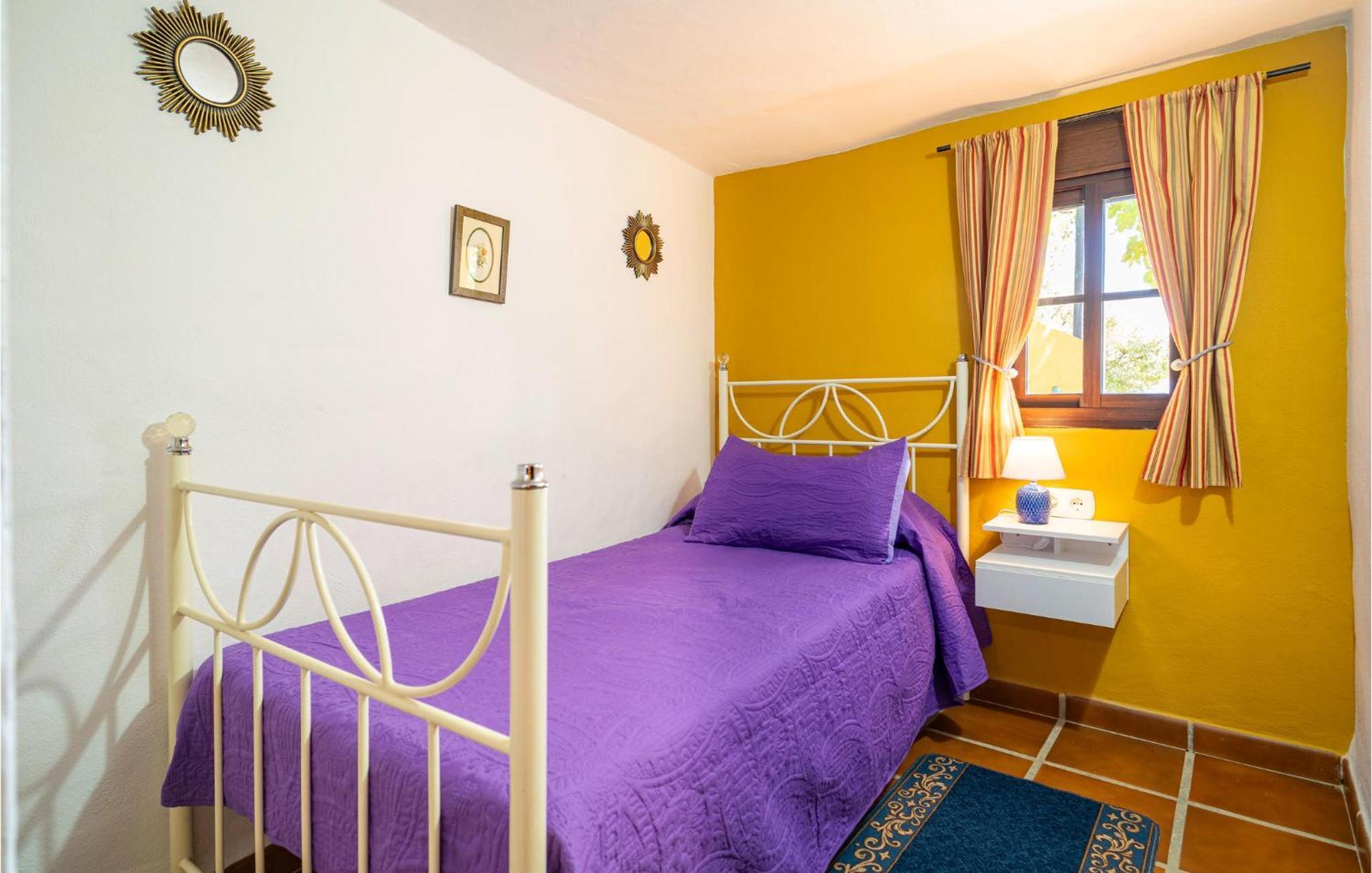 Amazing Cottage In Algatocin With Kitchen Zewnętrze zdjęcie